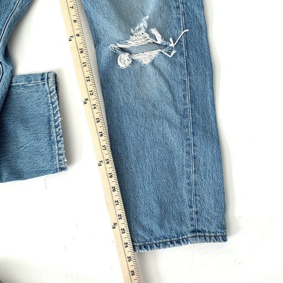 Levi's 501 Womens Jeans 30x26 Distressed Destroyed Blue Denim Button Fly - Picture 5 of 10